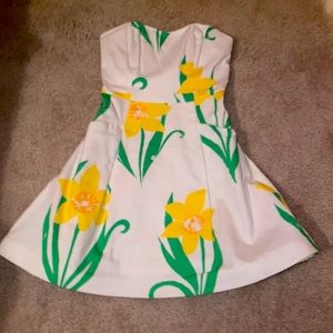 Lilly Pulitzer white Lily fit and flare with pockets and boning, 2